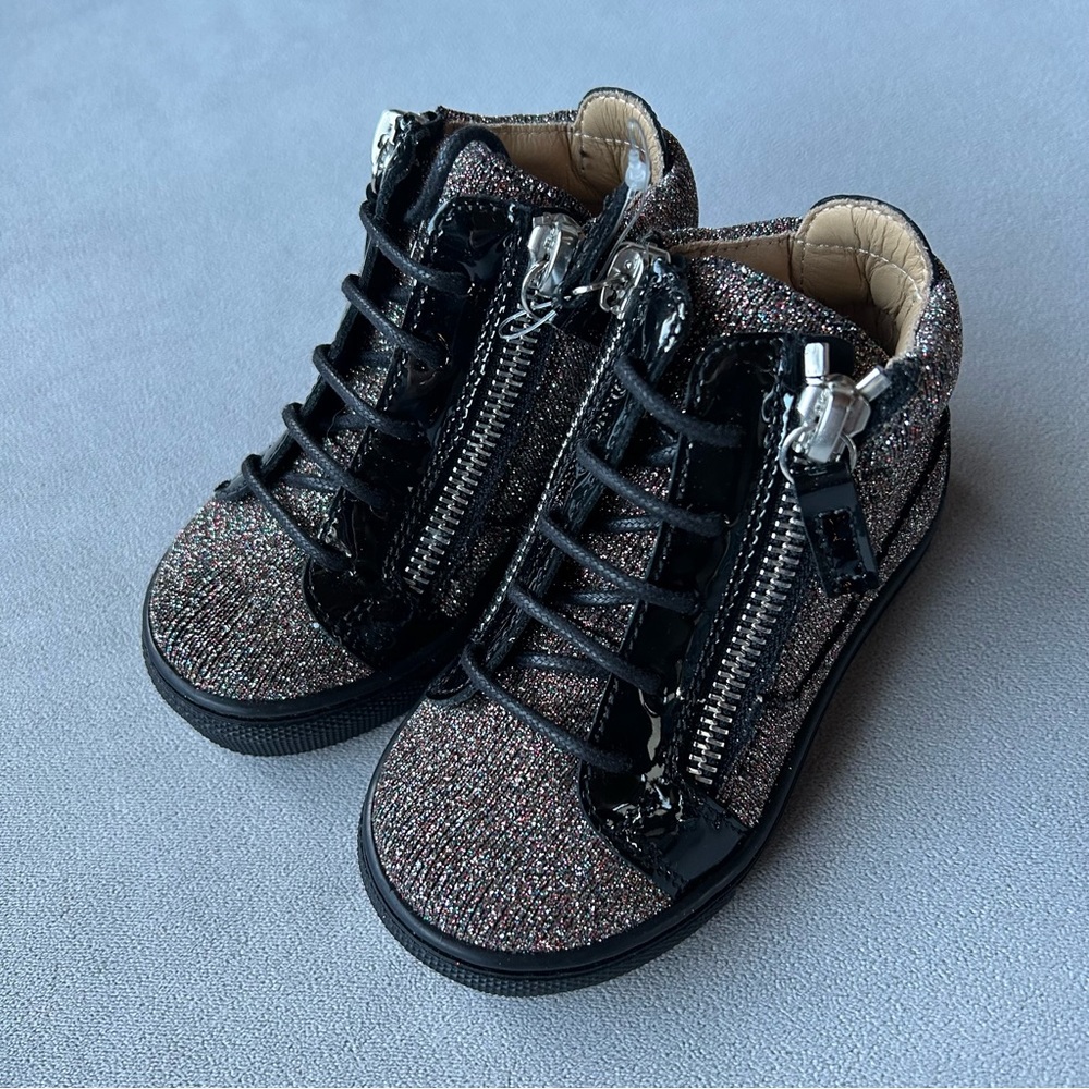 Giuseppe Zanotti ~ Natalie Sneakers Black ~ Toddler Size 22 (Approx US 6)